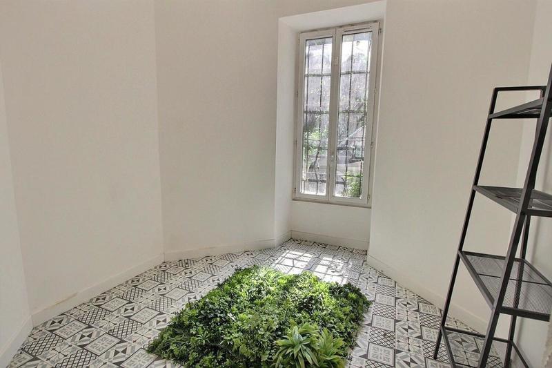 Local commercial - 106 m²