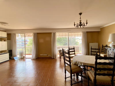 Appartement - 140 m² - 5 pièces