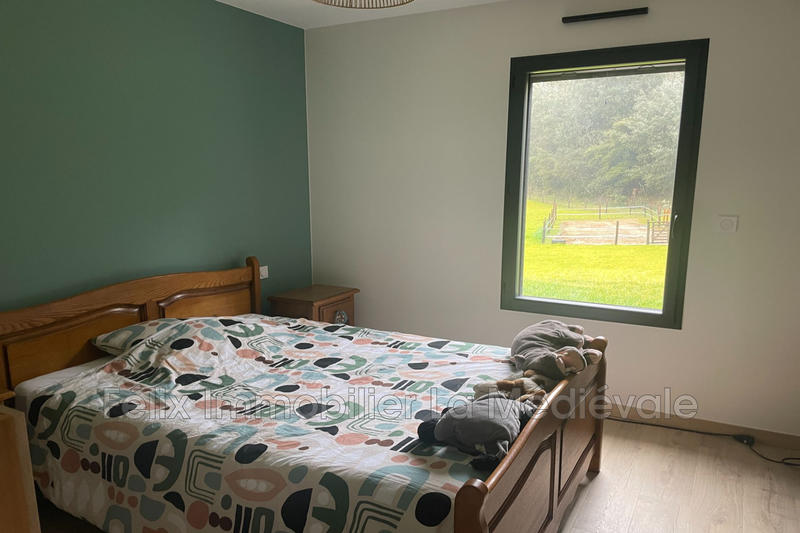 Maison contemporaine - 130 m² - 6 pièces