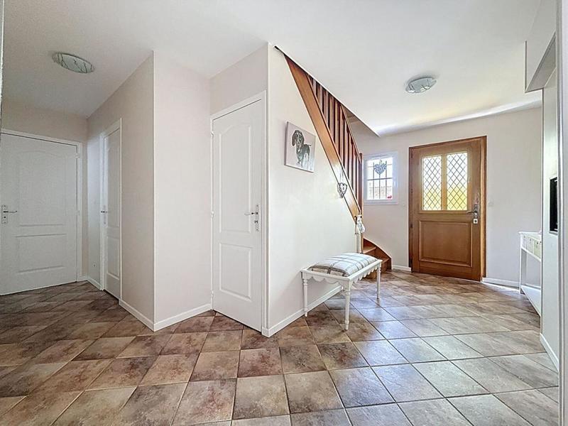 Maison - 177 m² - 6 pièces