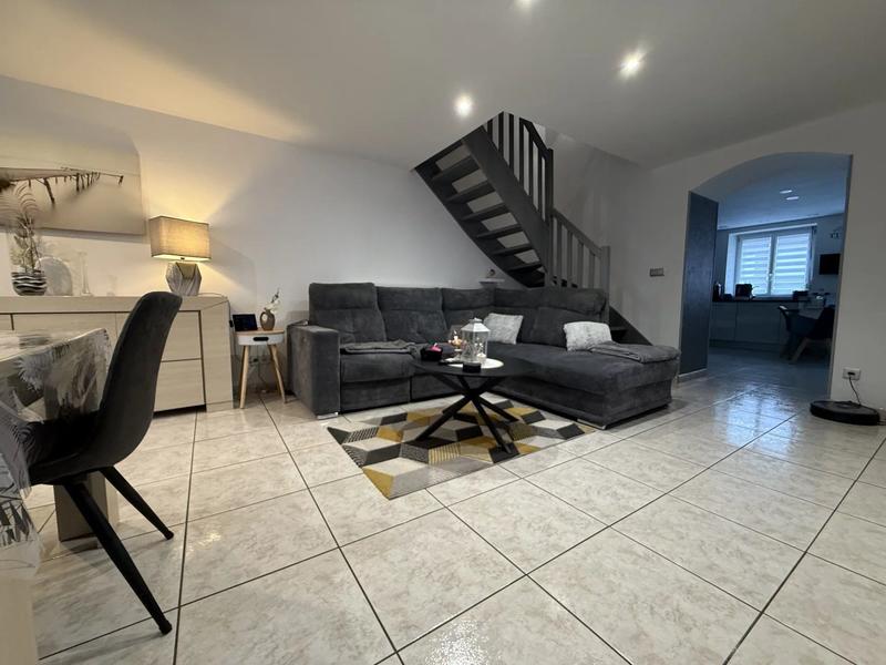 Maison - 145 m² - 6 pièces