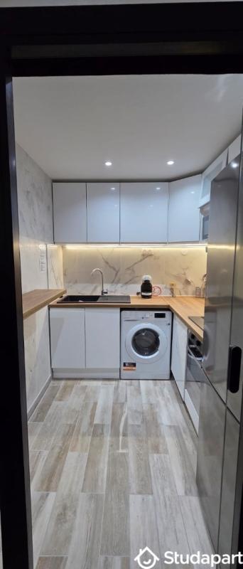 Chambre - 15 m² - 1 pièce