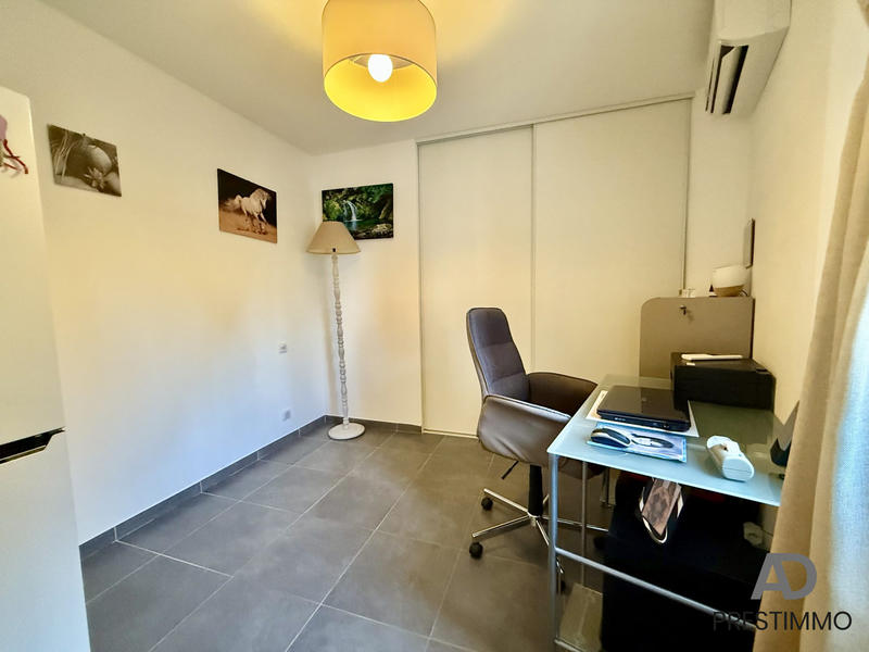 Appartement - 84 m² - 4 pièces