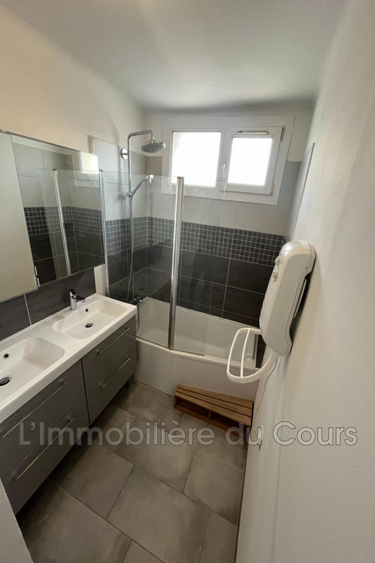Appartement - 55 m² - 3 pièces