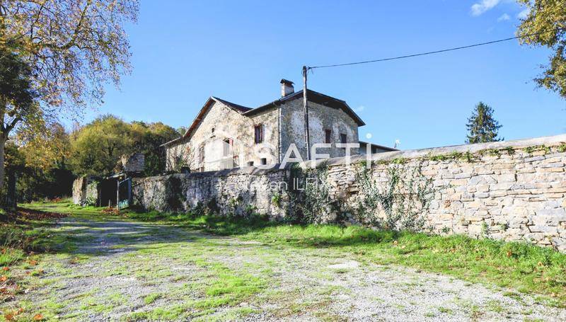 Maison - 220 m² - 4 pièces