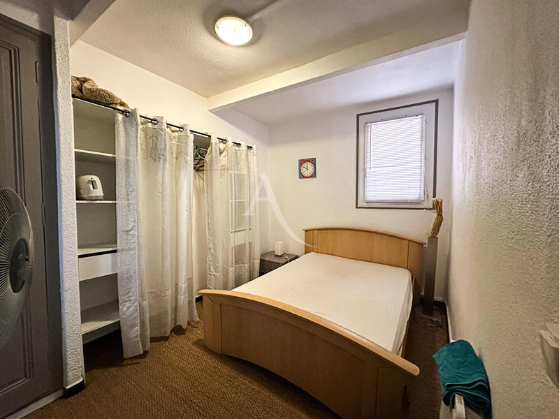 Immeuble - 11 pièces