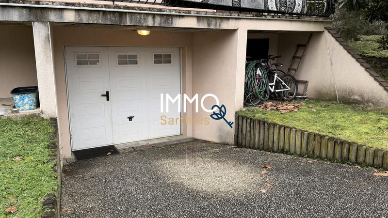 Maison - 186 m² - 10 pièces