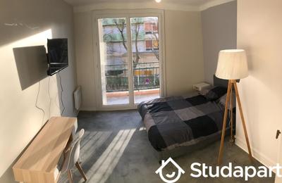 Chambre - 12 m² - 1 pièce