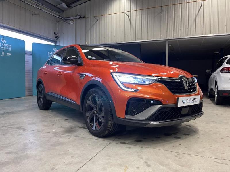 Renault Arkana R.S. Line TCe 140 Edc -21b