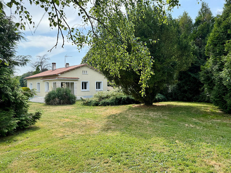 Maison - 98 m² - 5 pièces