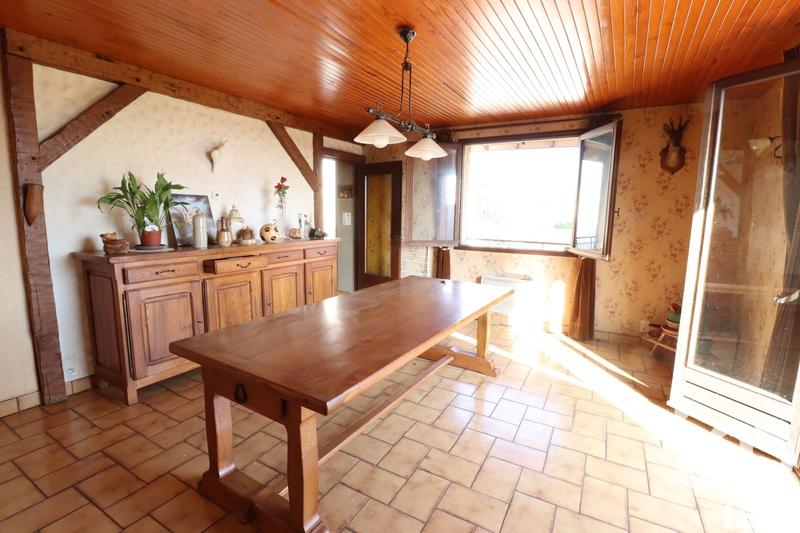 Maison - 104 m² - 5 pièces