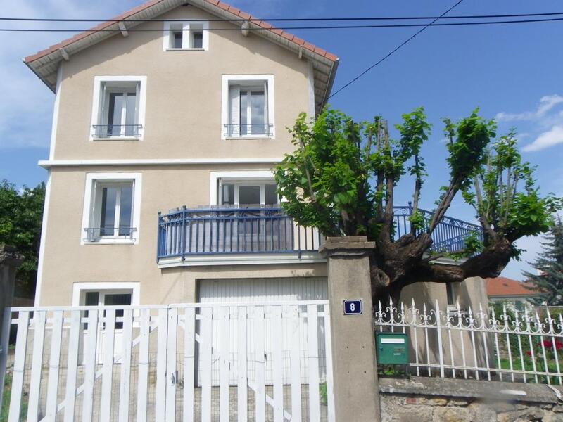 Maison - 87 m² - 5 pièces