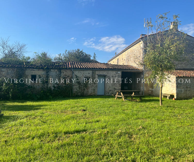 Maison - 350 m² - 10 pièces