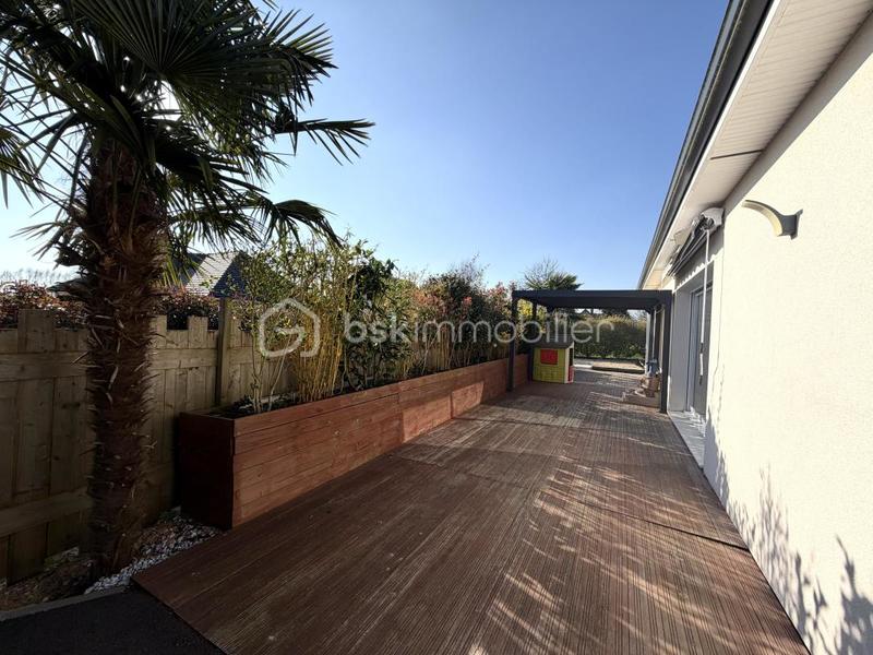 Maison - 97 m² - 6 pièces