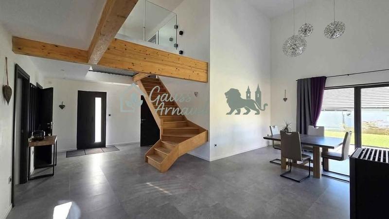 Maison contemporaine - 150 m² - 6 pièces