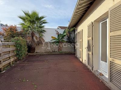 Maison - 165 m² - 7 pièces