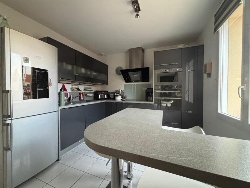 Maison - 114 m² - 6 pièces