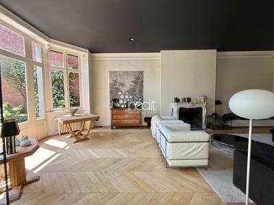 Maison bourgeoise - 226 m² - 7 pièces