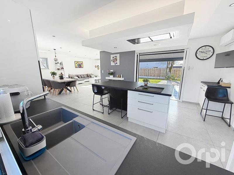 Maison de ville - 210 m² - 7 pièces