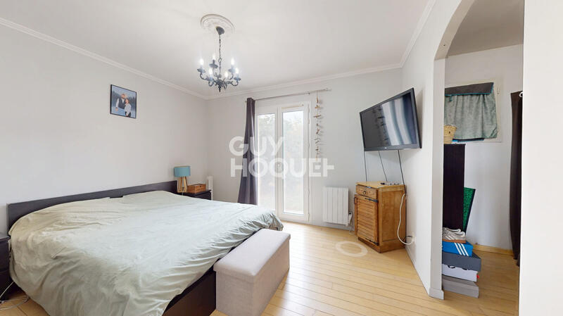 Maison - 122 m² - 4 pièces