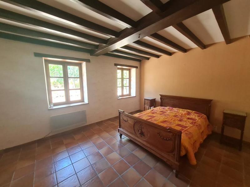 Maison - 204 m² - 7 pièces