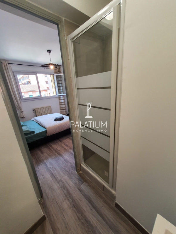 Appartement - 82 m² - 5 pièces