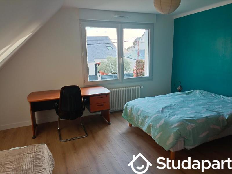 Chambre - 12 m² - 1 pièce