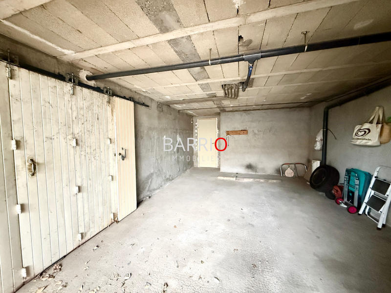 Parking / Garage - 26 m²