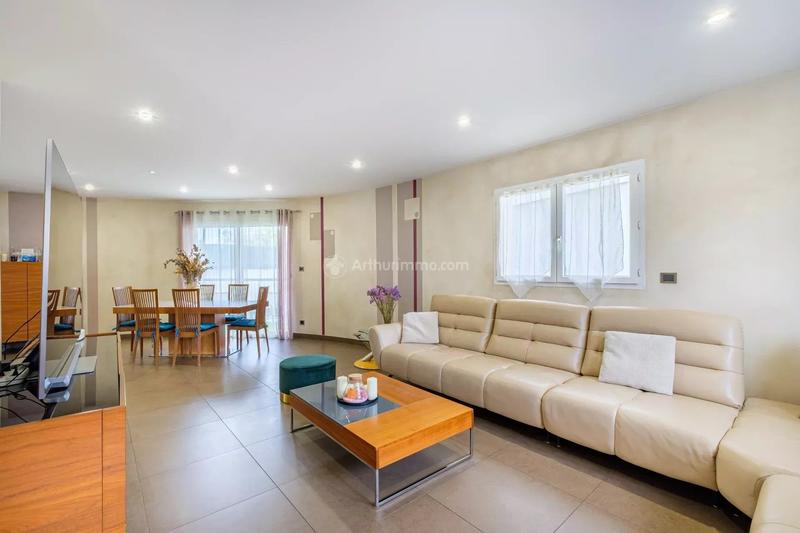 Maison - 170 m² - 6 pièces