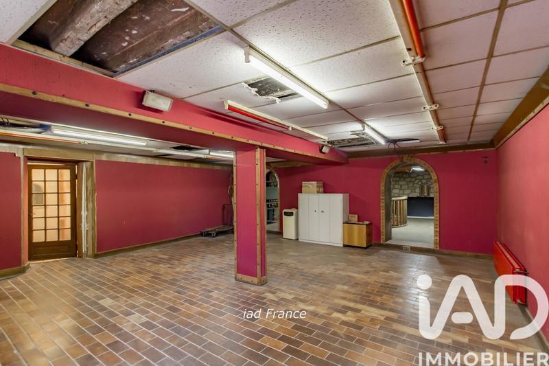 Maison - 403 m² - 12 pièces