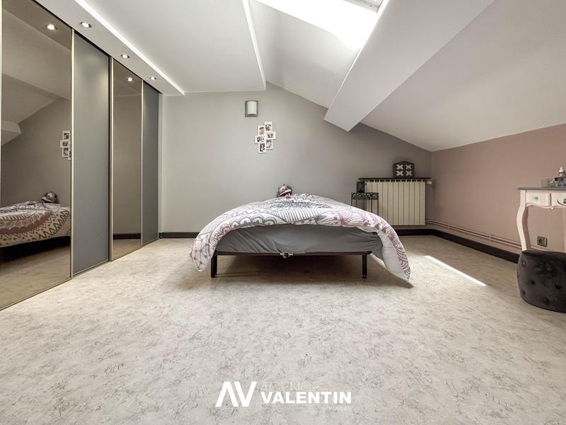 Maison - 153 m² - 8 pièces