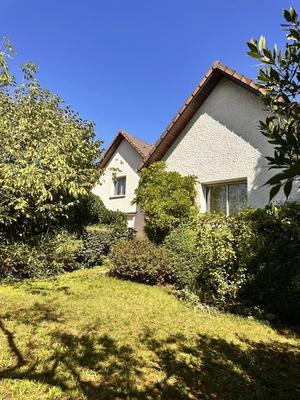 Maison d'architecte - 202 m² - 8 pièces