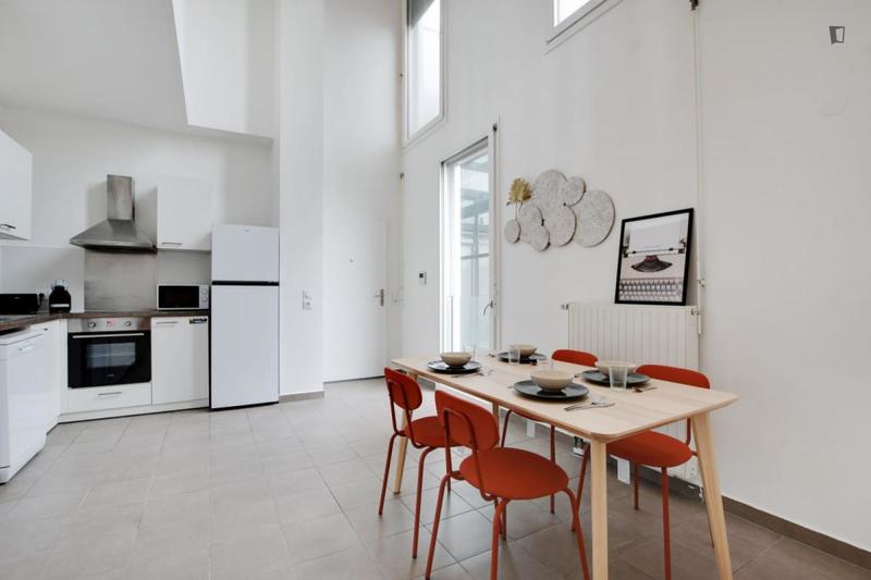 Chambre - 9 m² - 4 pièces