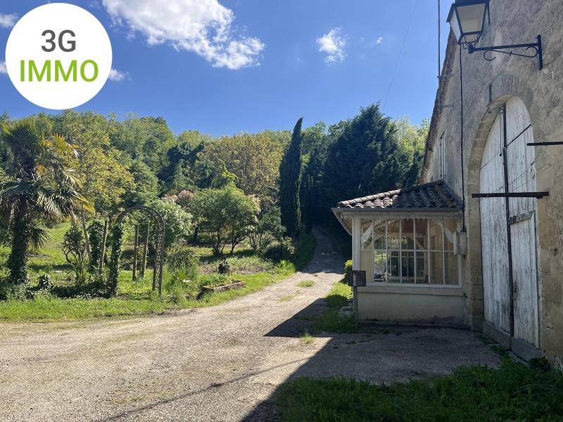 Maison en pierre - 130 m² - 4 pièces