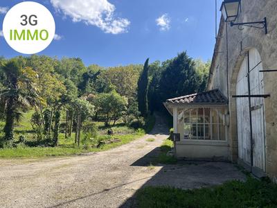 Maison en pierre - 130 m² - 4 pièces