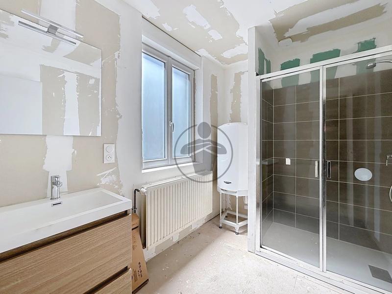 Maison - 91 m² - 5 pièces