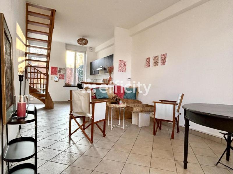 Maison - 75 m² - 4 pièces