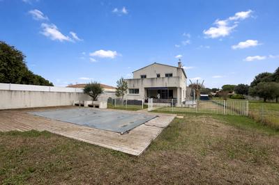 Villa - 193 m² - 7 pièces