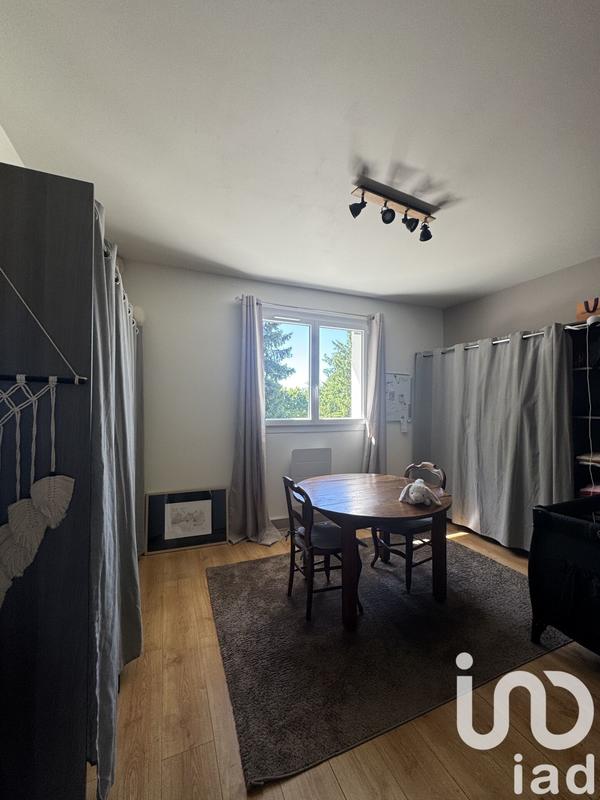 Maison - 167 m² - 8 pièces