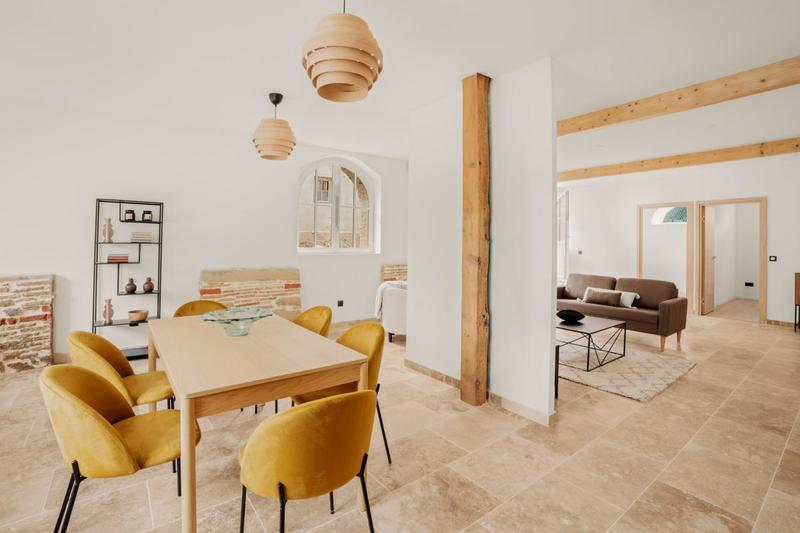 Appartement - 128 m² - 5 pièces