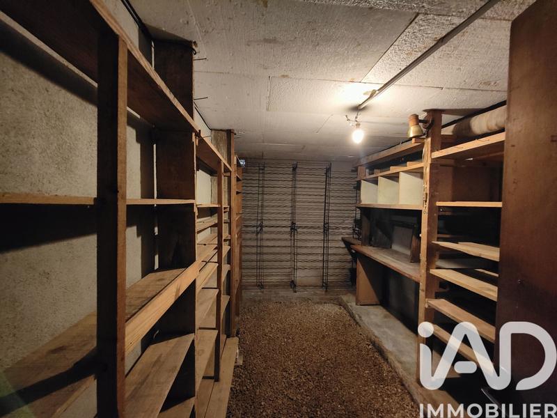 Maison - 121 m² - 6 pièces