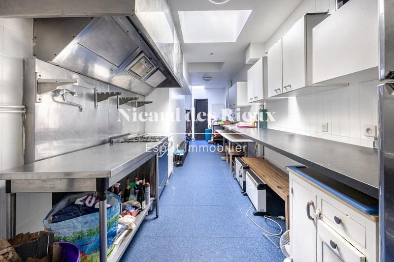 Maison ancienne - 200 m² - 5 pièces