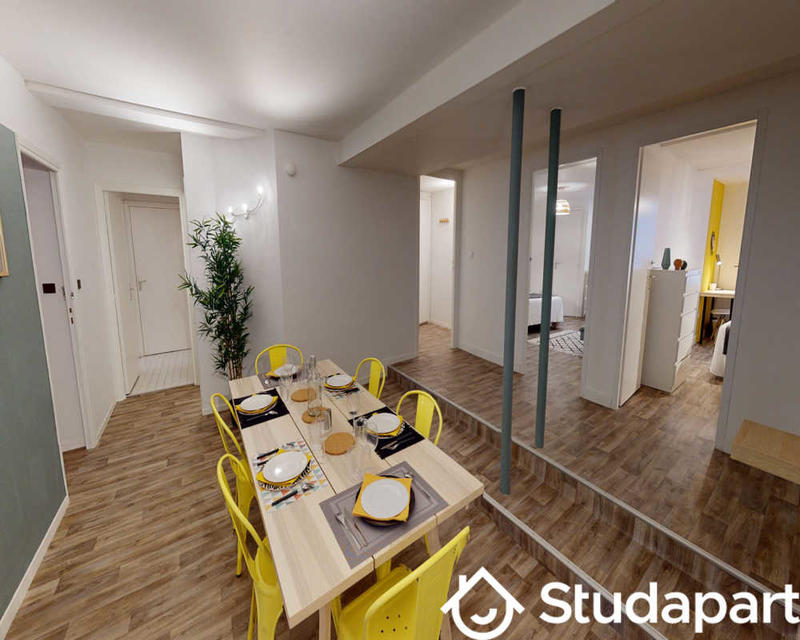 Chambre - 140 m² - 1 pièce