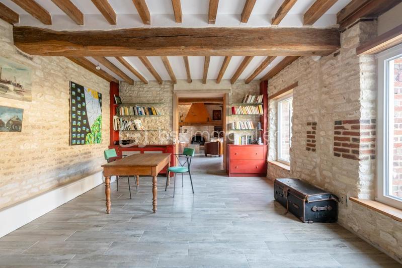 Longère - 390 m² - 11 pièces