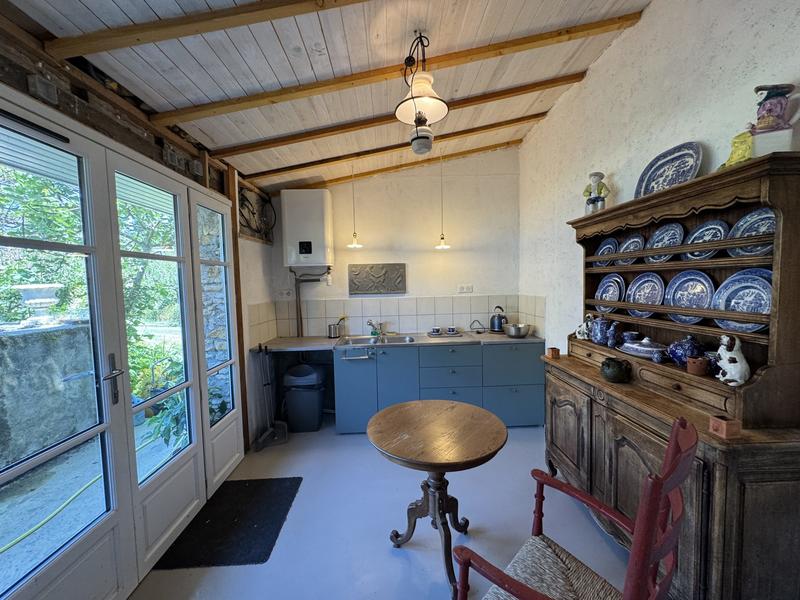 Maison ancienne - 200 m² - 7 pièces