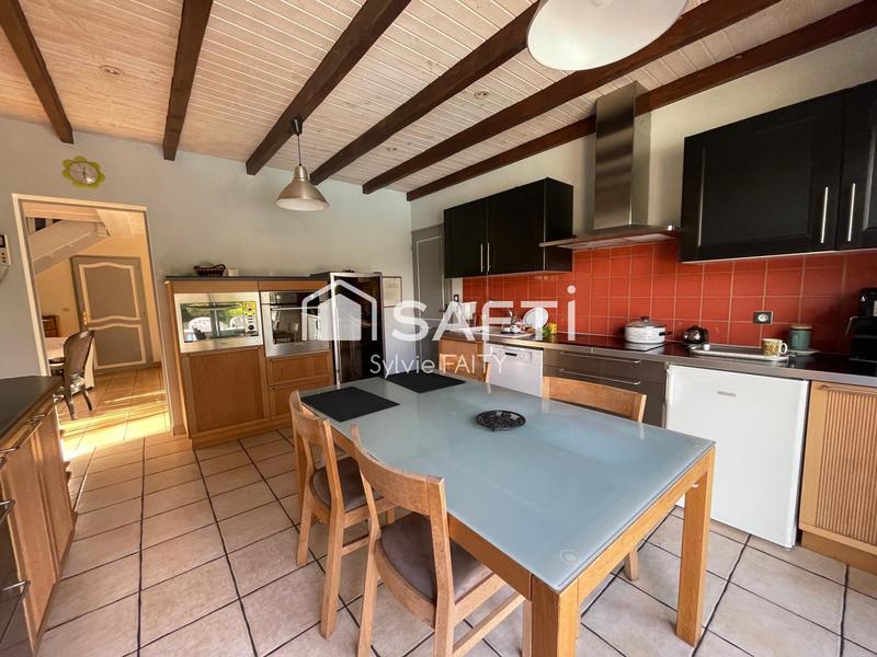 Villa - 187 m² - 7 pièces
