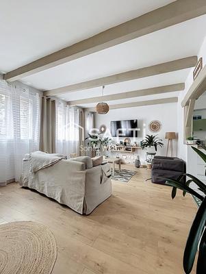 Maison de ville - 146 m² - 6 pièces