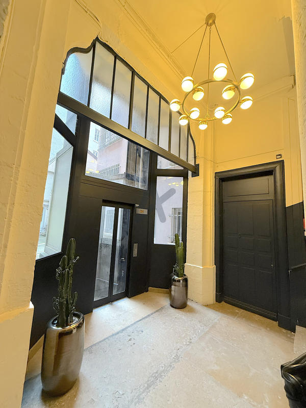 Appartement - 93 m² - 3 pièces