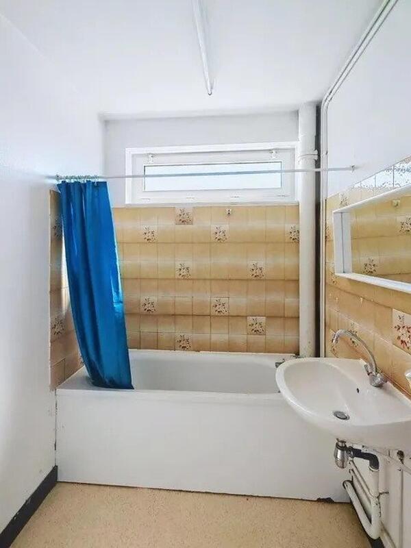 Appartement - 98 m² - 4 pièces