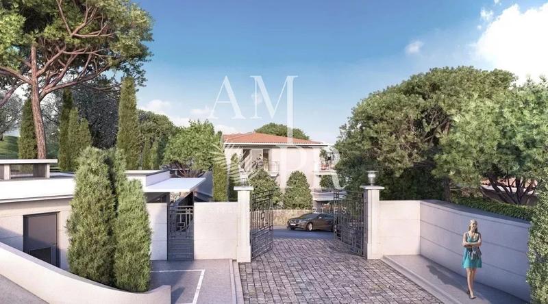 Appartement - 129 m² - 5 pièces